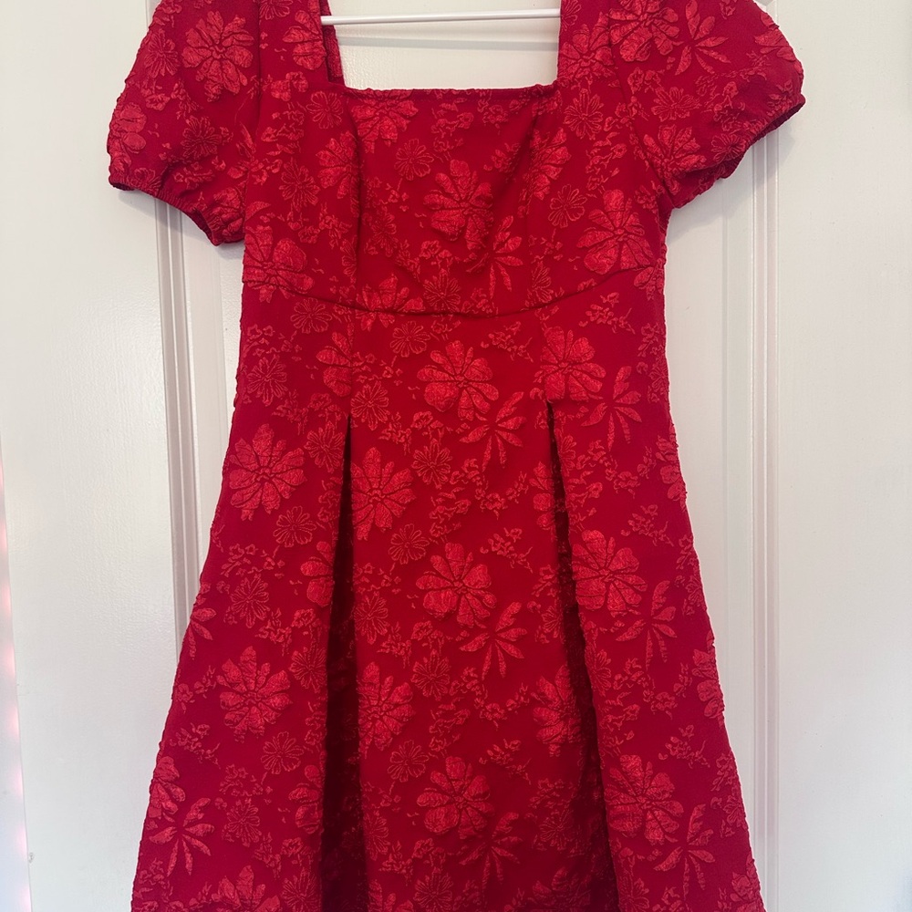 Red Floral Lace Formal Dress